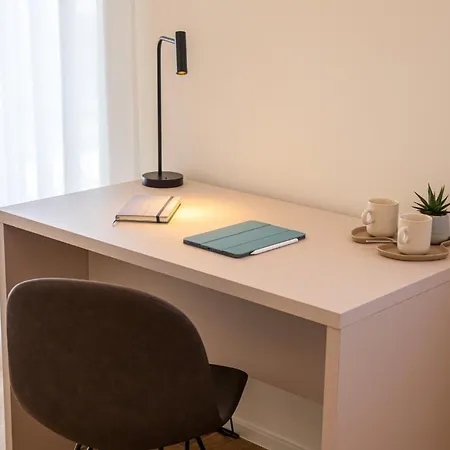 En Bedrooms At Reckenthal House By Rentaroo Séjour chez l'habitant *