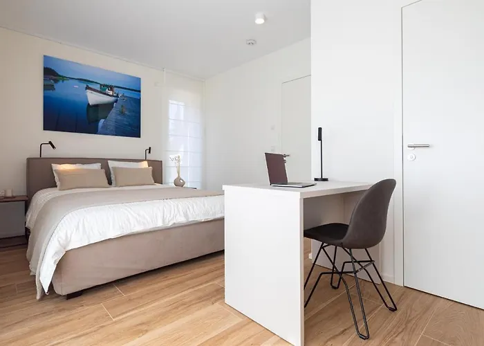 Kwatera prywatna En Bedrooms At Reckenthal House By Rentaroo Luksemburg