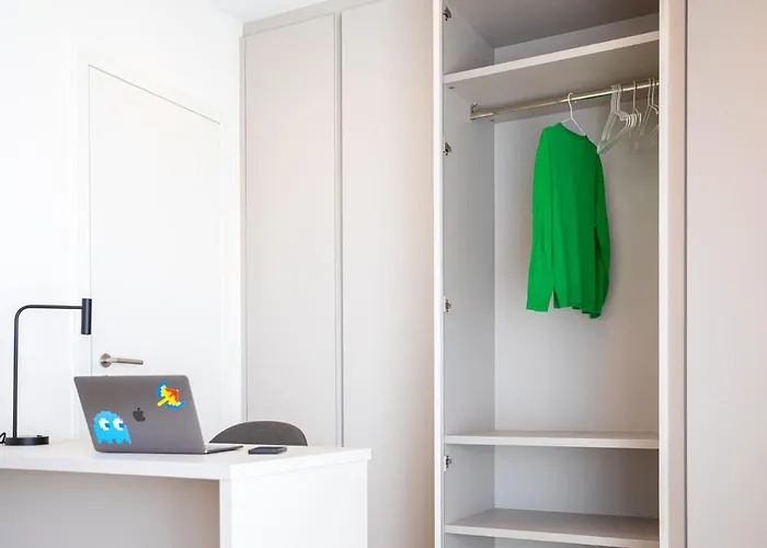 En Bedrooms At Reckenthal House By Rentaroo Luksemburg