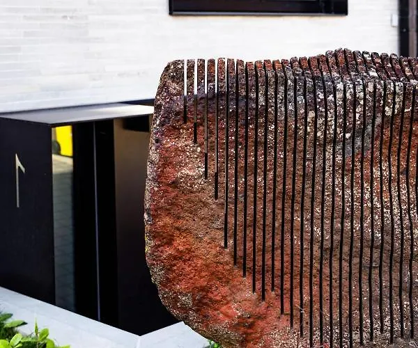 Séjour chez l'habitant En Bedrooms At Reckenthal House By Rentaroo *