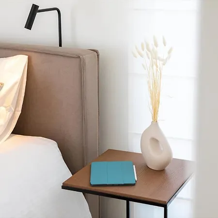 En Bedrooms At Reckenthal House By Rentaroo منزل للإقامة