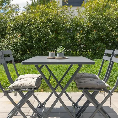 منزل للإقامة En Bedrooms At Reckenthal House By Rentaroo *